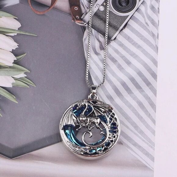 🐉Host Pick🐉 3D Silver Toned Dragon Pendant - Picture 5 of 5